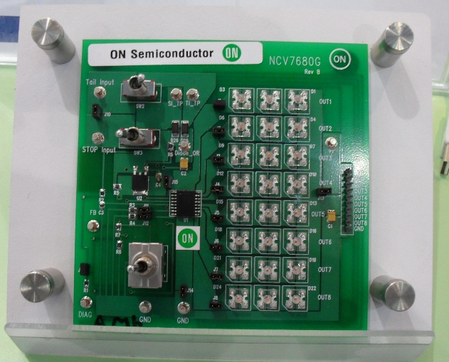 圖2：基於NCV7689的汽車後組合燈控製方案