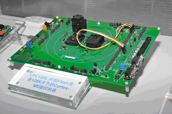 圖1：恩智浦針對綠色工業應用基於Cortex-M0的LPC1200 微控製器演示板