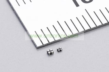 適用於SATA GenII・GenIII 超小型共模扼流線圈