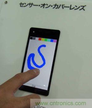 圖3：日本顯示器的玻璃蓋板一體型觸摸麵板與4.3英寸液晶麵板一體化的麵板