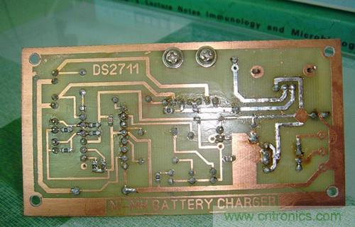 自製智能鎳氫電池充電器