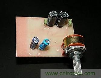 自製音響漫步者預裝元件