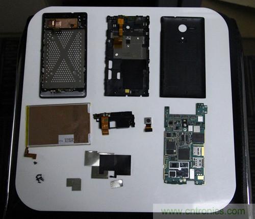拆解4G新機索尼M35t：用料十足，易於維修
