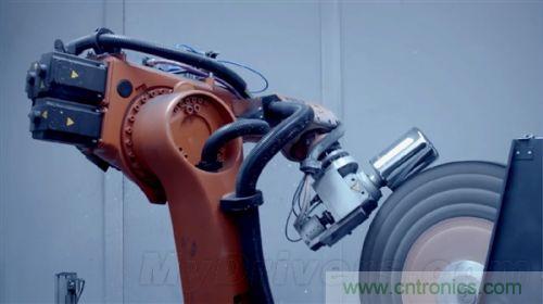 顛覆傳統設計，蘋果全新Mac Pro生產線探秘