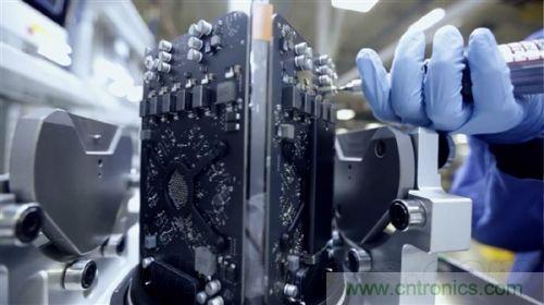 顛覆傳統設計，蘋果全新Mac Pro生產線探秘