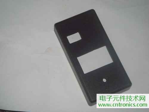 DIY：簡單自製可調移動電源