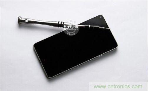 棋逢對手，詳拆努比亞Z5S如何力拚小米3 ？