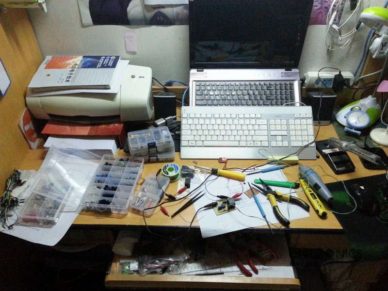 用555芯片製作光控開關