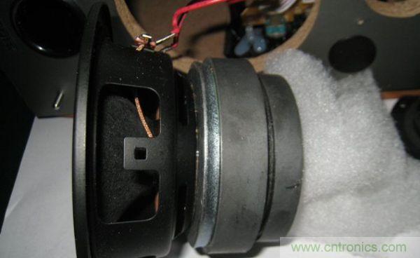 Nomex複合材料製成的全新4英寸低頻揚聲器