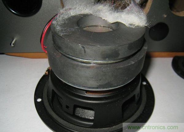 Nomex複合材料製成的全新4英寸低頻揚聲器