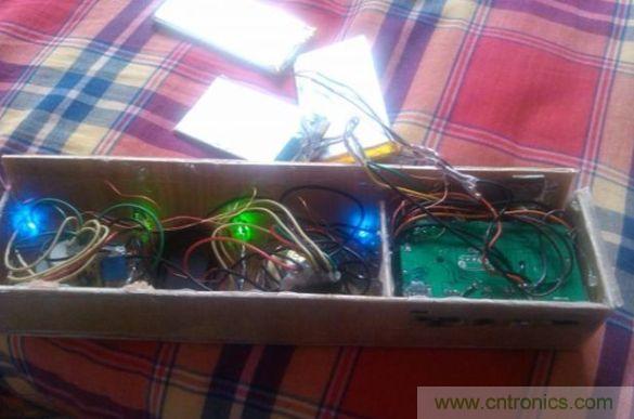 組裝，調試，安裝吸音棉