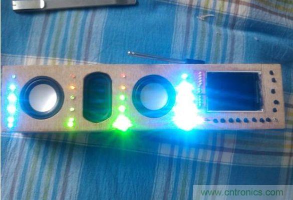 組裝，調試，安裝吸音棉