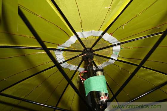 創意DIY！送女朋友的絕妙禮物，LED星光傘！