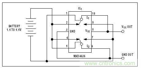 該電路檢測電池極性，並迅速接通負載或切換電池極性
