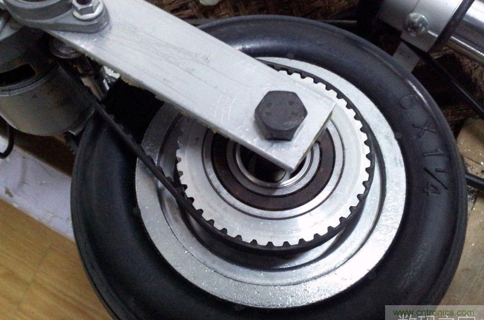 能工巧匠！DIY屬於你的電動滑板車！