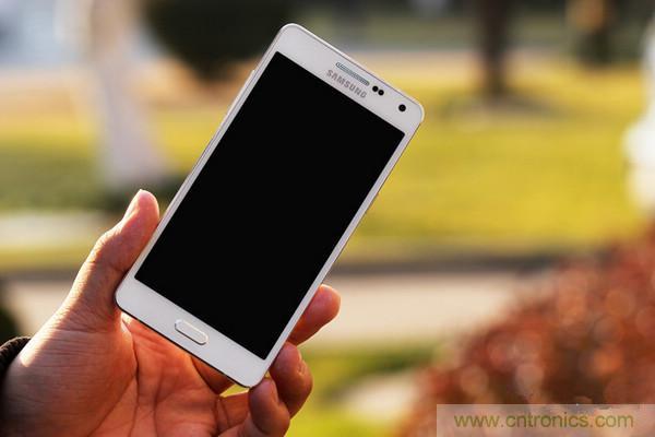 拆解狂魔荼毒新機三星金屬Galaxy A5，看槽點在何方？