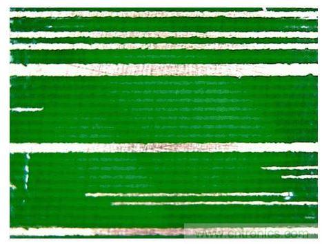 這是應用密封薄膜後的圖像(5mil線－顯微鏡圖像)