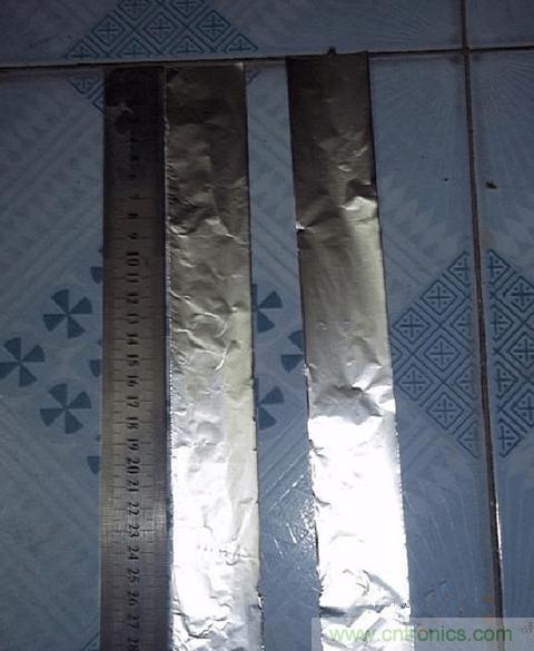 DIY：自製低成本、耐壓的50KV高壓電容