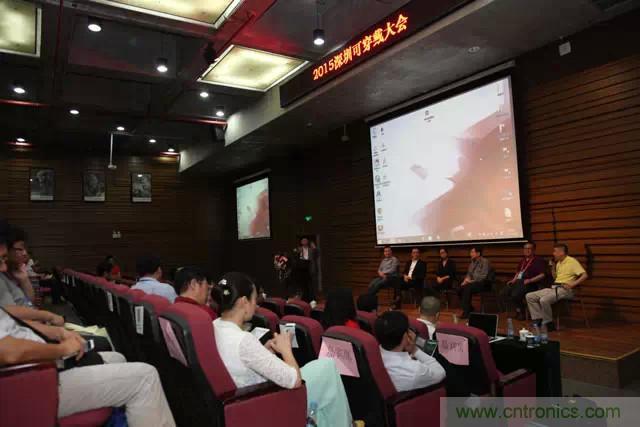 圖8：liujieboshizhuchigaoduanduihua，jiabinbaokuokechuandailingyukaituozhechendongyijiaoshou，zhongkeyuanshenzhenxianjinyuanchanyechuchuchang，jiqirenxiehuimishuchangbiyalei，kechuandailianmengfumishuchangjiangwenjun，taihuoniaoshenzhenzongjinglizhangchong，jizhiyunCTO劉琰等。