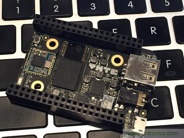 C.H.I.P. 和 Pi Zero超微型電腦&mdash;&mdash;誰才是創客們心裏的 No.1？