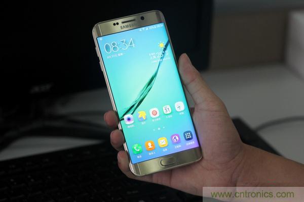 三星S6 Edge+拆解：比S6 Edge加在哪裏？