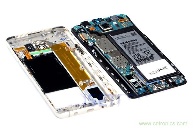 Galaxy Note5拆解，與S係列差距日漸模糊