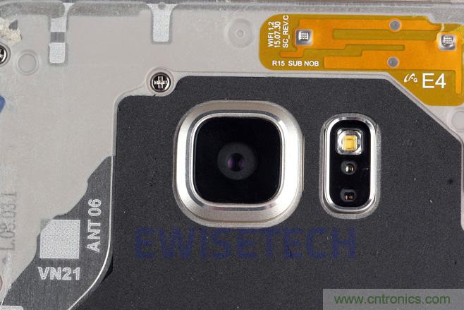 Galaxy Note5拆解，與S係列差距日漸模糊