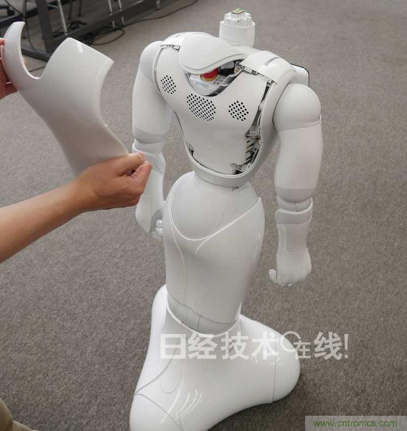 拆解筆記本不過癮，那就來拆拆日本情感機器人吧！