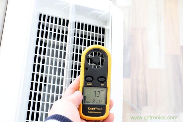 兩款日係空氣淨化器對比評測：誰才是深層淨化之王?