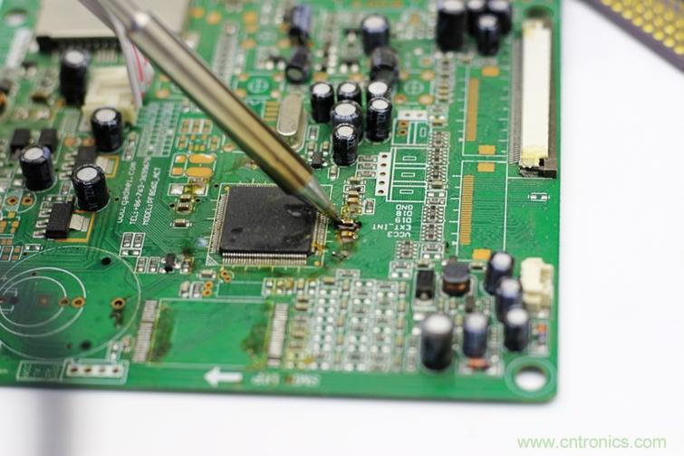 一款能喚起 70 後工程師朋友&ldquo;童年趣事&rdquo;的迷你電烙鐵！