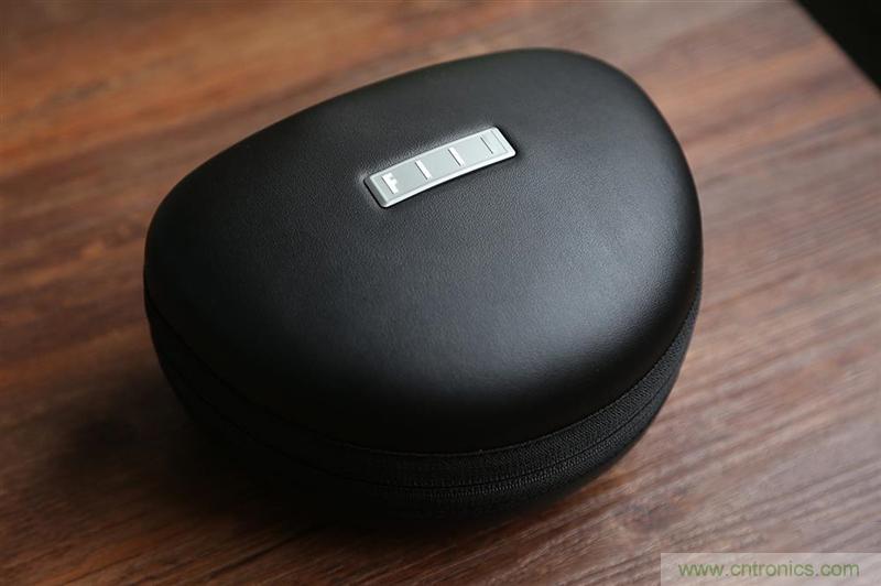 頭條哥的夢想之作！FIIL耳機能讓汪峰上頭條否？