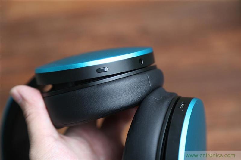 頭條哥的夢想之作！FIIL耳機能讓汪峰上頭條否？