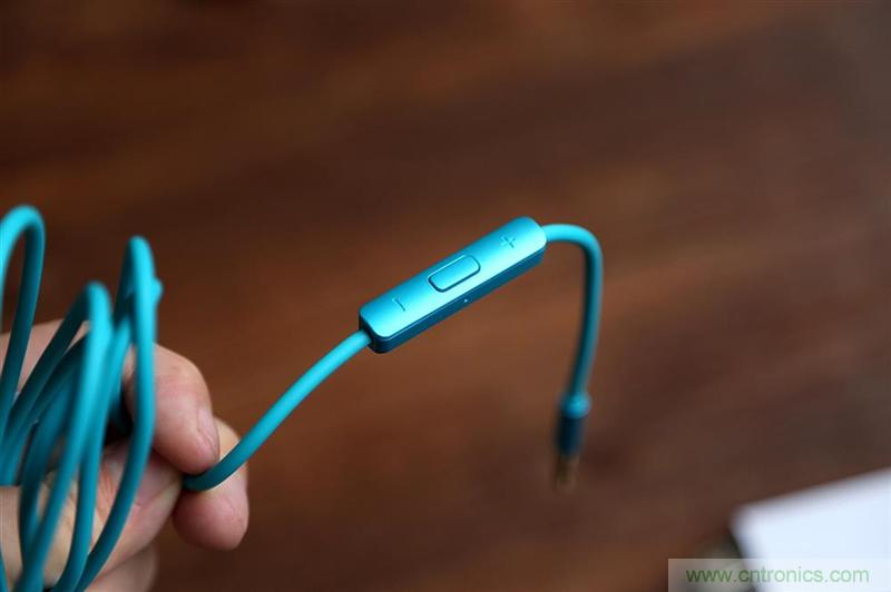 頭條哥的夢想之作！FIIL耳機能讓汪峰上頭條否？