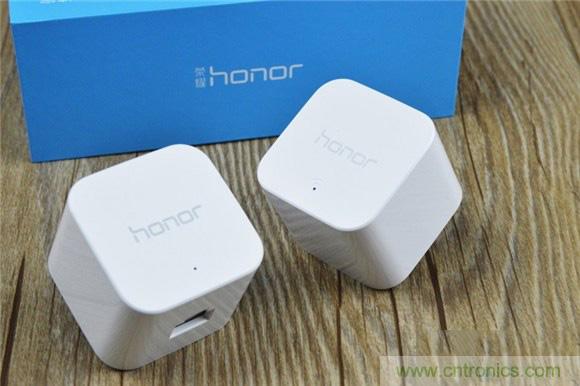 大House也能隨心連，榮耀WiFi穿牆寶評測