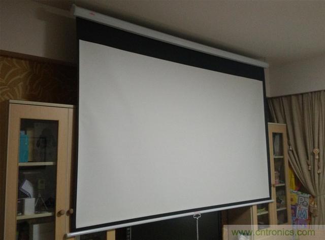 無屏電視時代已然來臨，客廳你做好準備了嗎？