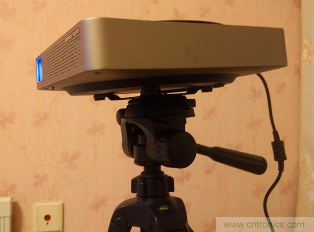 無屏電視時代已然來臨，客廳你做好準備了嗎？