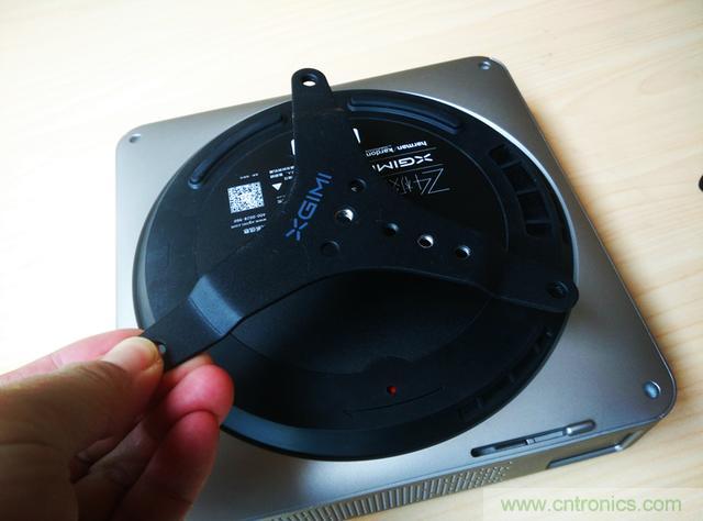 無屏電視時代已然來臨，客廳你做好準備了嗎？