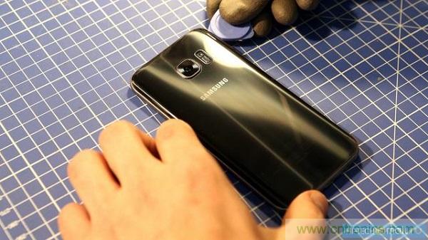 三星S7手機僅靠粘膠防水，也是沒&ldquo;sei&rdquo;了！