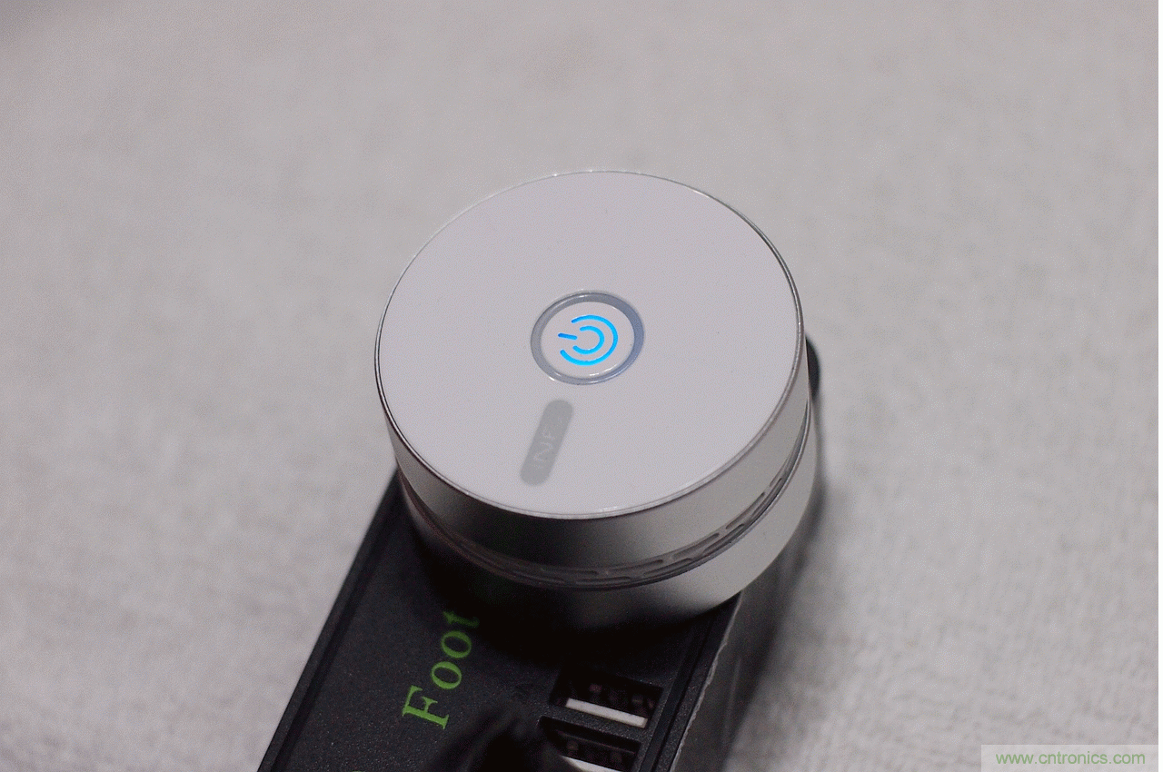 路由器也跟風玩分體設計，你咋不上天呢？