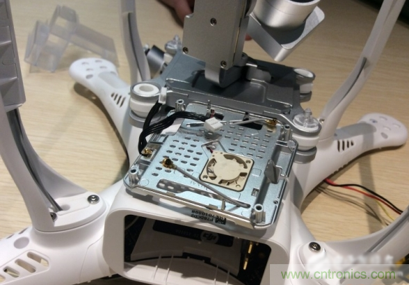 真飛機拆不著，那就來拆拆無人機&ldquo;鼻祖&rdquo;大疆吧！