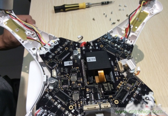 真飛機拆不著，那就來拆拆無人機&ldquo;鼻祖&rdquo;大疆吧！