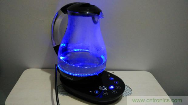 新的智能養生之道，從一個易叮雲智能水壺開始