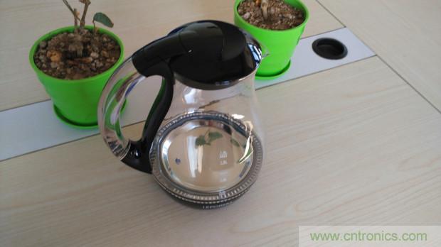 新的智能養生之道，從一個易叮雲智能水壺開始