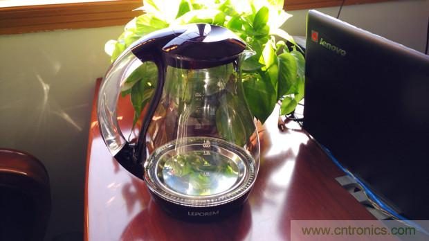 新的智能養生之道，從一個易叮雲智能水壺開始