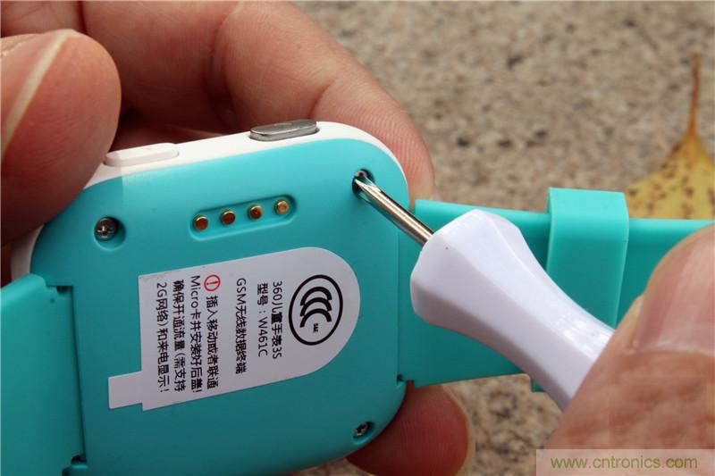 別讓《失孤》重演，360兒童手表幫你定住家中小頑童！