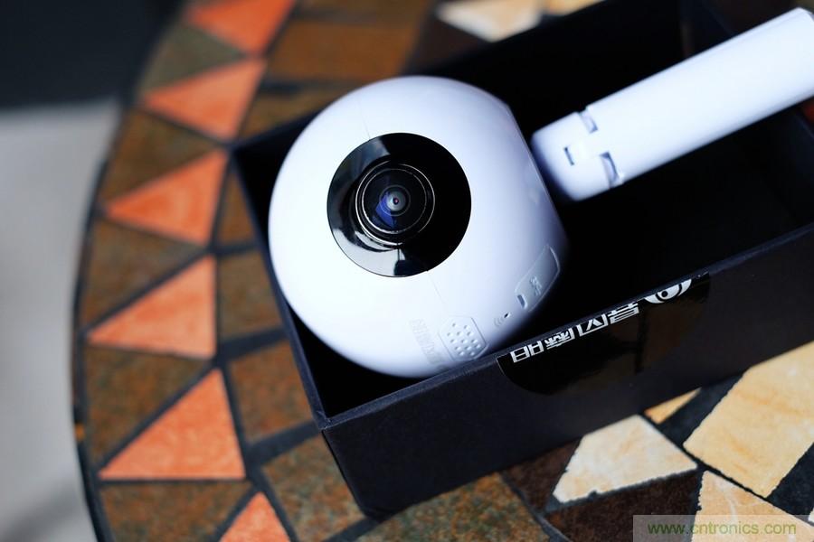 造型神似BB8，讓照片翻滾起來&mdash;&mdash;暴風魔眼