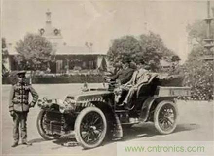 20個汽車發展史上的第一次 你知道幾個？