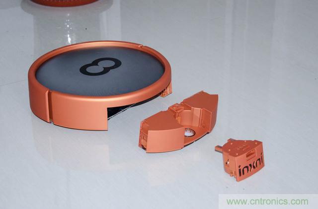 智能導航掃地機器人，以內更靠譜！