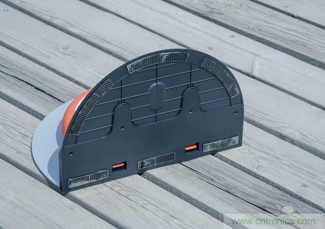 智能導航掃地機器人，以內更靠譜！