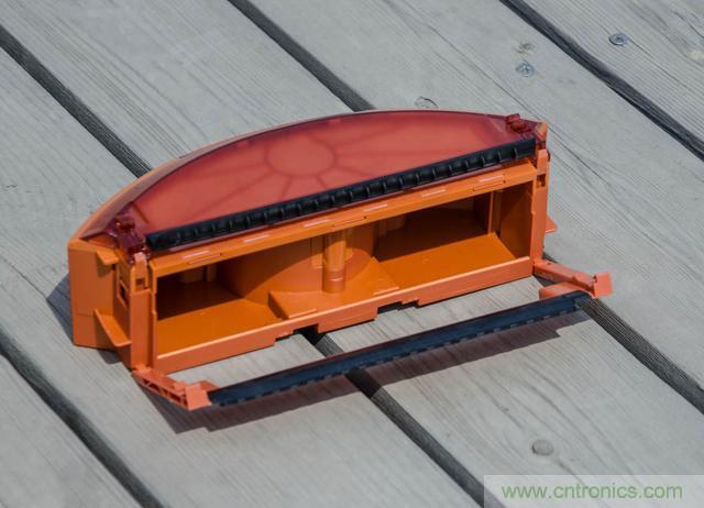 智能導航掃地機器人，以內更靠譜！